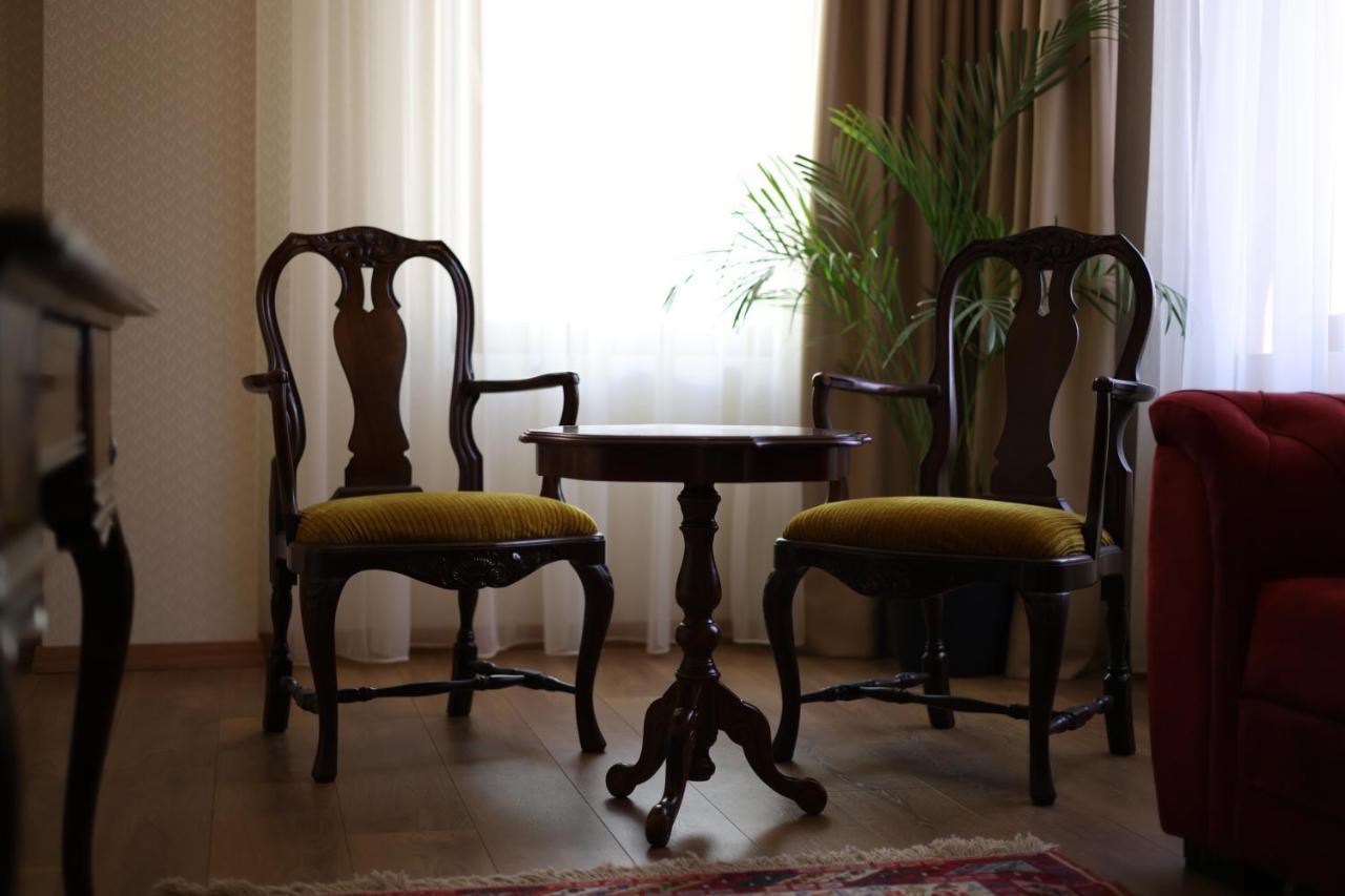 Mukhrantubani Boutique Hotel Tbilisi Bagian luar foto