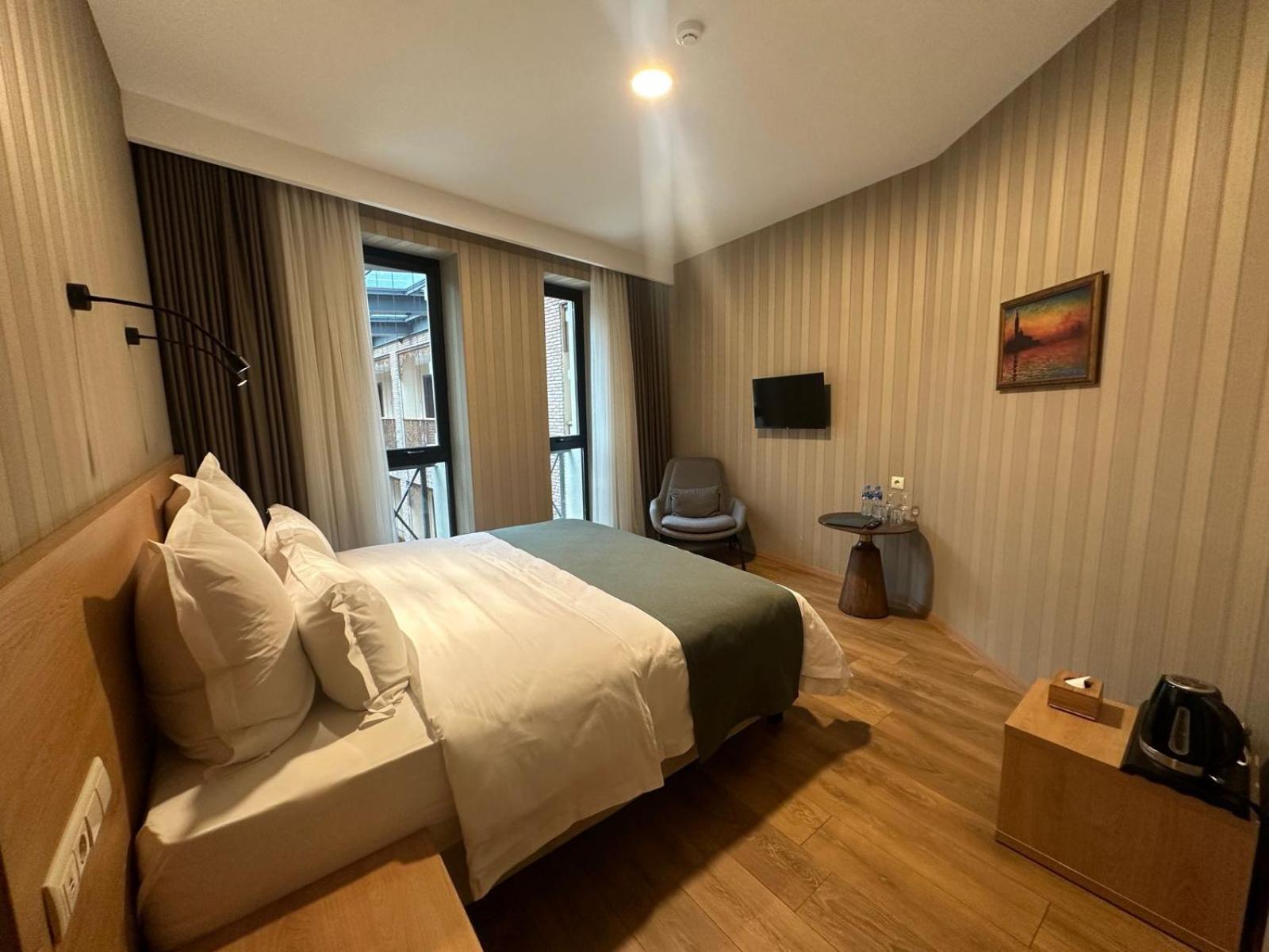 Mukhrantubani Boutique Hotel Tbilisi Ruang foto
