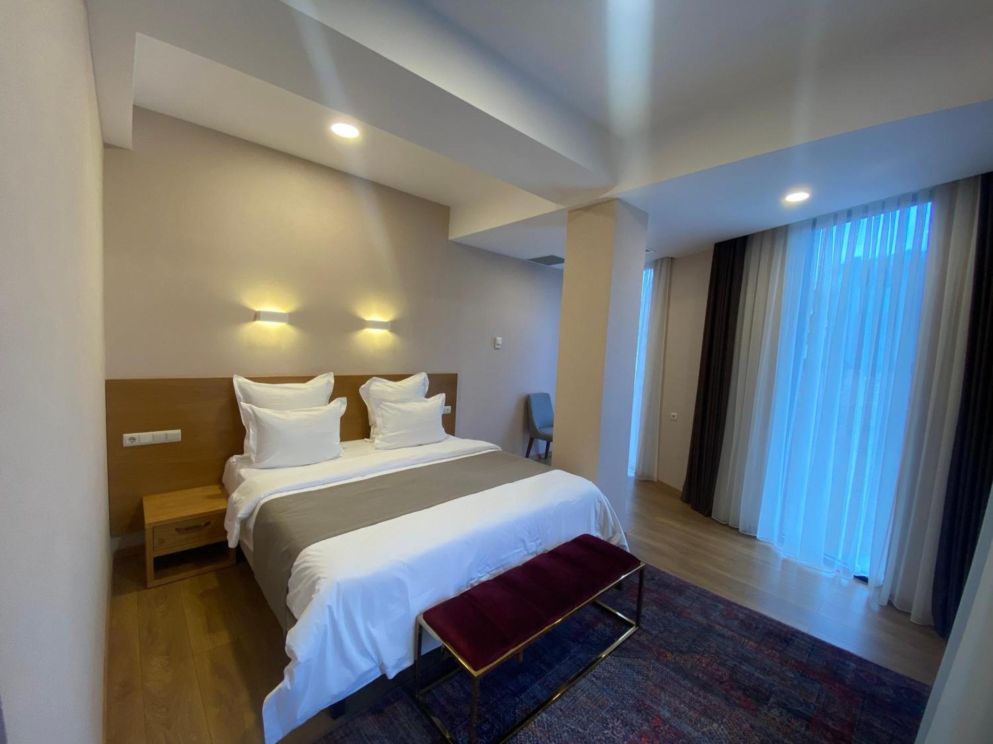 Mukhrantubani Boutique Hotel Tbilisi Ruang foto